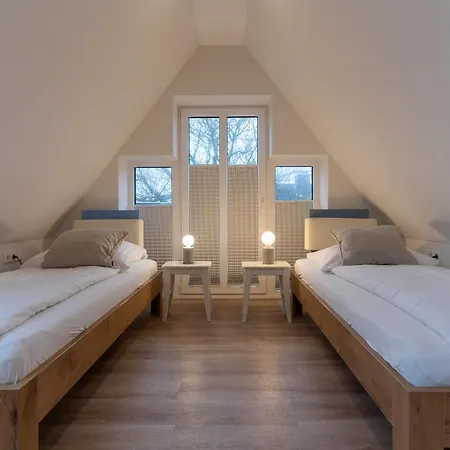 Apartment Appartementhaus Olsdorfer Straße Glücksmomente Oben Böhl